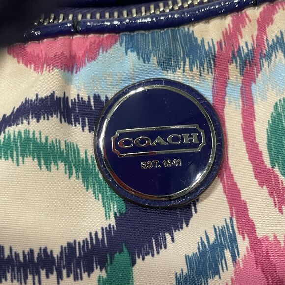 Coach F22452 Navy Blue Pink Cream Fabric Signature Hobo Bag Crossbody - Picture 14 of 16